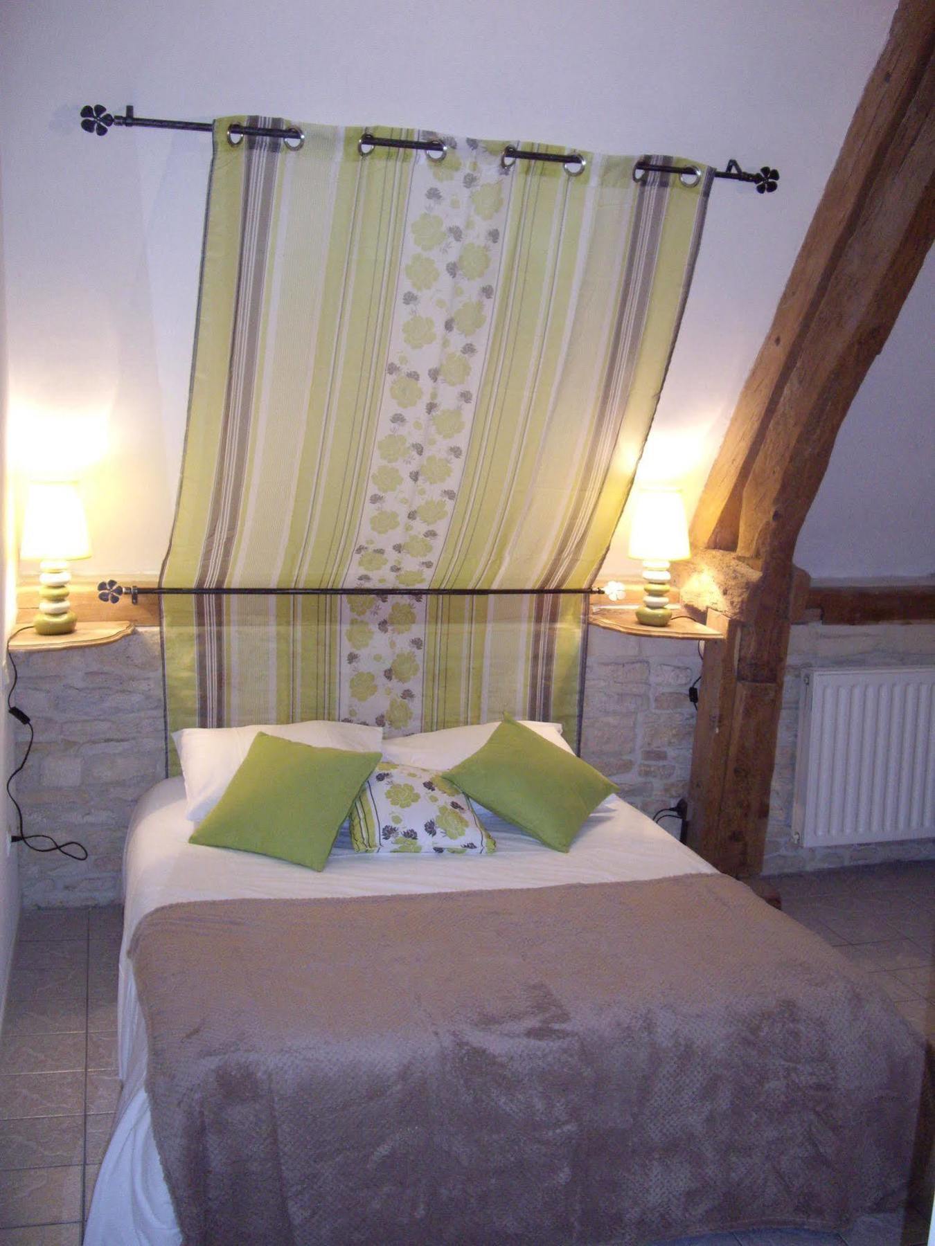 Auberge De La Luzerne Bernieres-sur-Mer Экстерьер фото